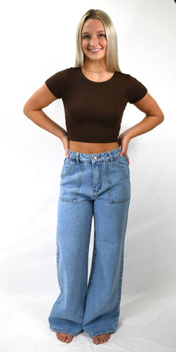Take It Easy Wide Leg Jeans With Patch Pockets