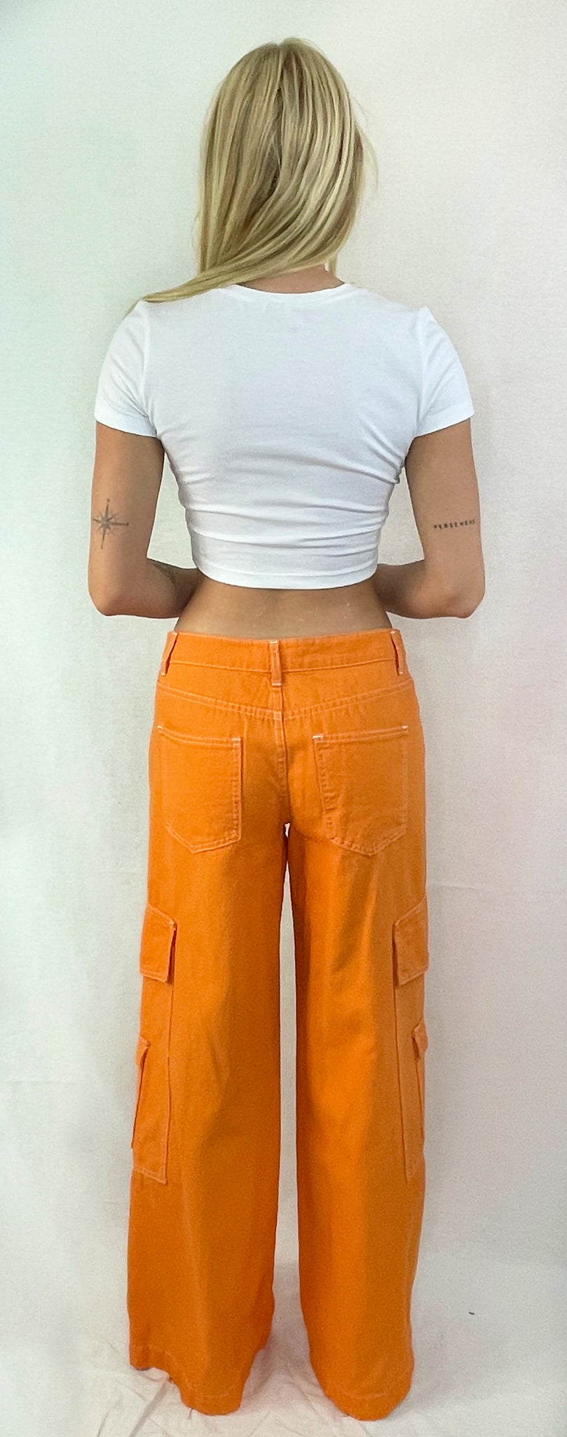Low waist cargo jeans - Green - Women - Gina Tricot