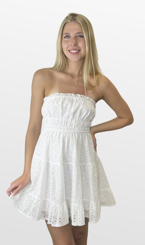 White Gameday Outfits-Look Cute On Game Day The Campus Colors Boutique White Gameday Outfits-Look Cute On Game Day The Campus Colors Boutique