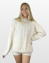 Load image into Gallery viewer, Cozy Days Cable Knit Shorts Set