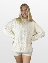Load image into Gallery viewer, Cozy Days Cable Knit Shorts Set