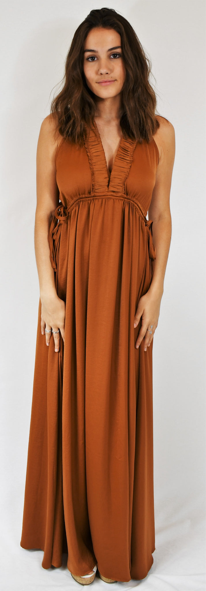 Golden Goddess Maxi Dress L Golden Goddess Maxi Dress L
