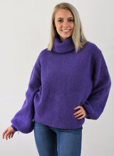 Load image into Gallery viewer, Slouchy Turtleneck Sweater