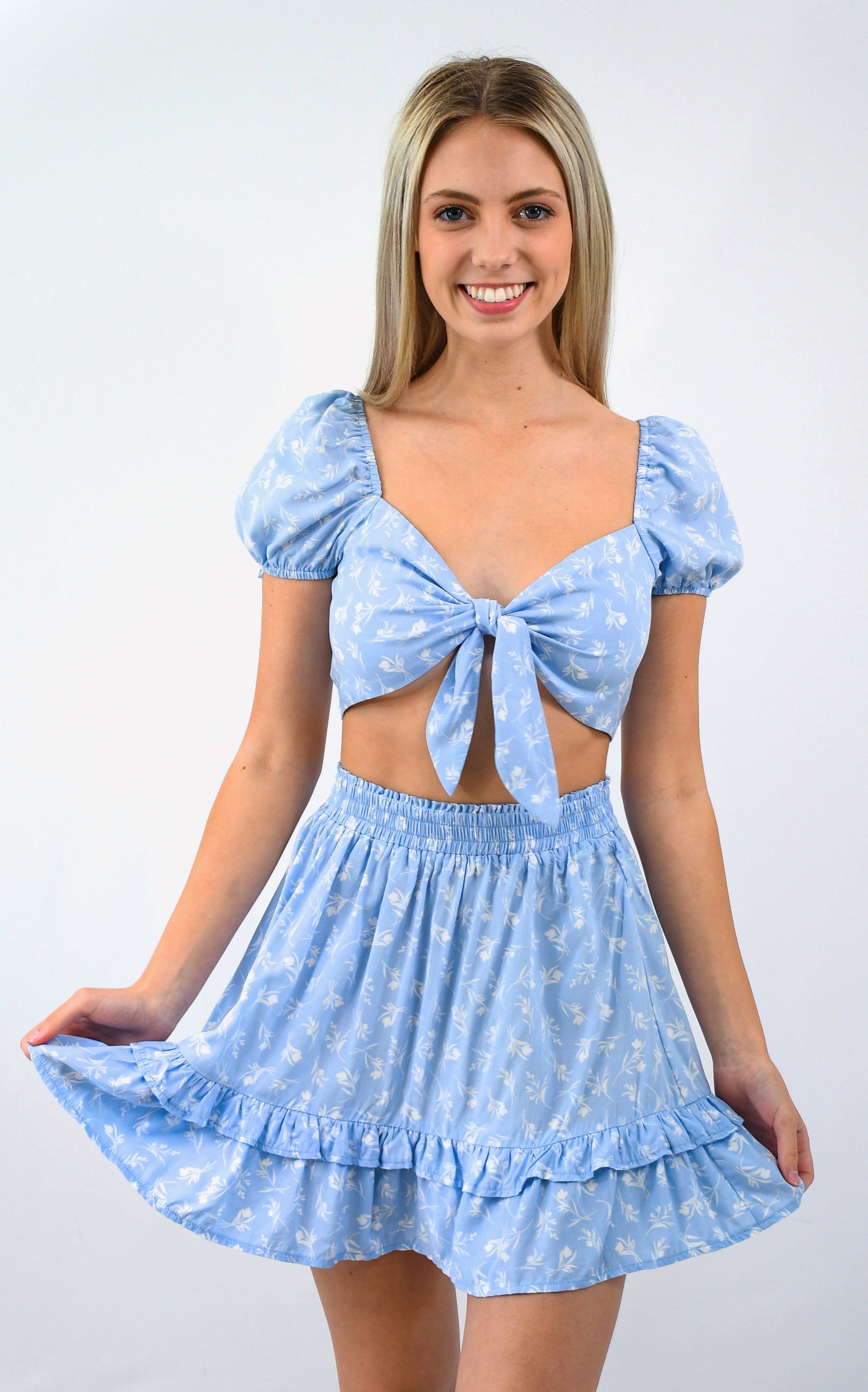 casual beach wedding dresses under $100 Gorgeous Tulle A-line Backless Boho Floral Appliques Dre – Simidress You can choose from Crown & Ivy Navy Size:S | in stock holiday 2019